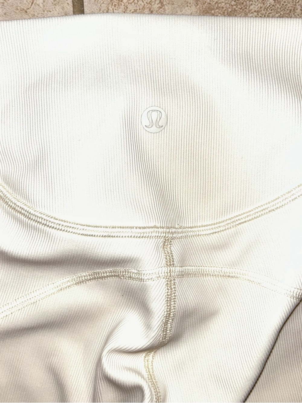 Lululemon Ribbed High-Rise Short - Picture 5 of 6